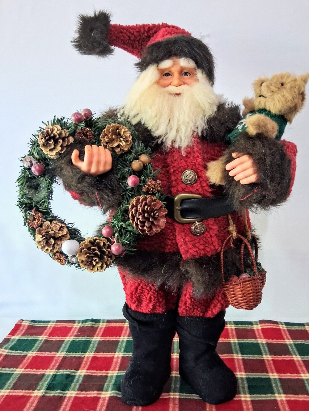 Vintage "Old World" Santa Claus Figure/Statue 21" Tall